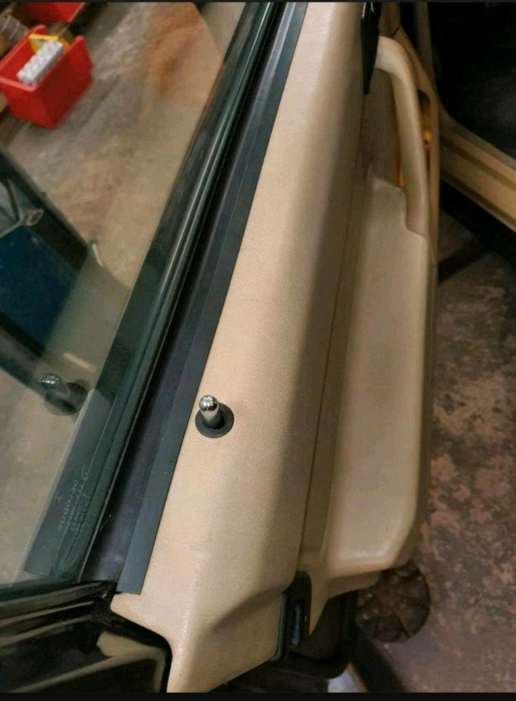 E190 Türpappe optisch reparieren 4-Leisten schwarz Kunststoff  selbstklebend 1cm